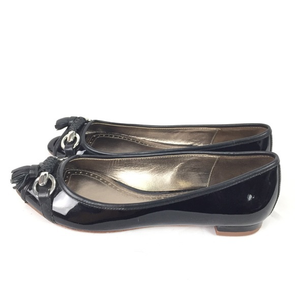 BROOKS BROS | open toe flat tassel open toe patent - Picture 3 of 8